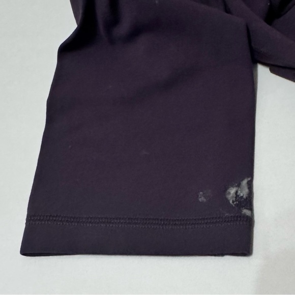 Lululemon Align Crop 21' Black Currant - Picture 6 of 6